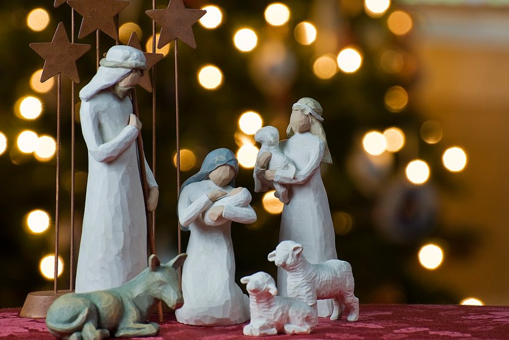 1024px-Nativity_tree2011